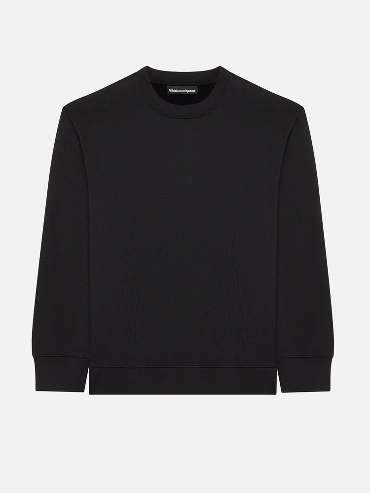A SIMPLE SWEATSHIRT BLACK