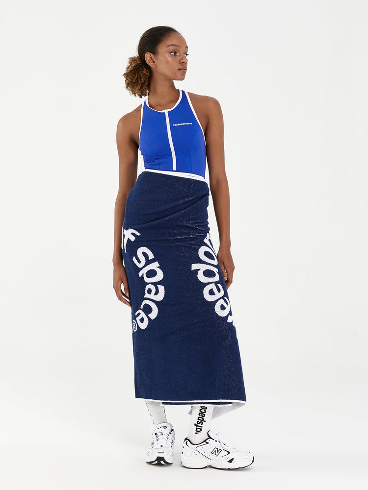 CIRCLE LOGO BEACH TOWEL