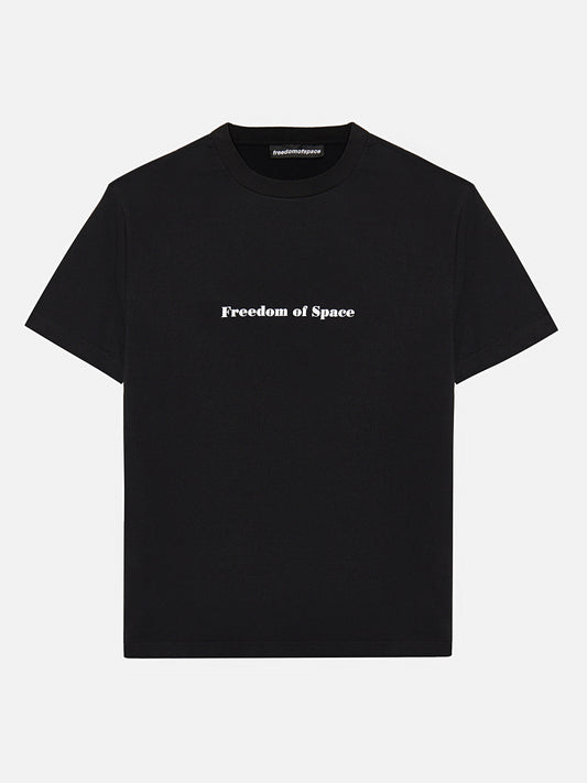 A SIMPLE T-SHIRT BLACK