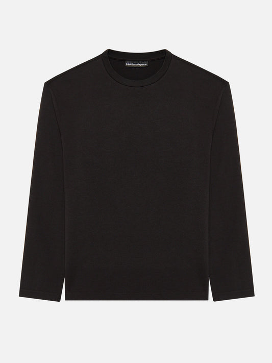 A SIMPLE LONG SLEEVE T-SHIRT BLACK