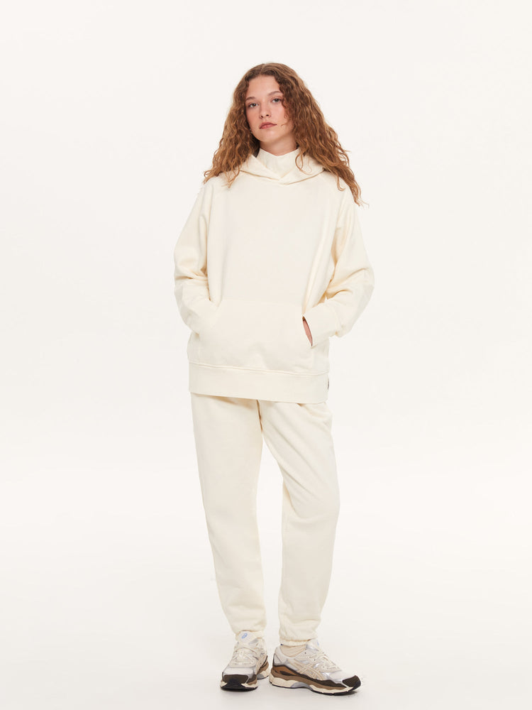 A SIMPLE TURTLENECK HOODIE OFF WHITE